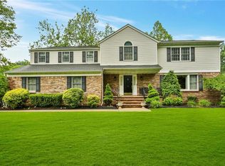 57 Sickletown Rd, Orangeburg, NY 10962