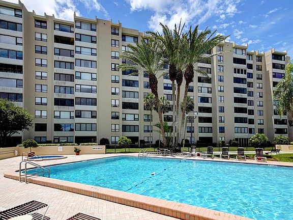 2nd image of 2621 Cove Cay Dr Unit 209