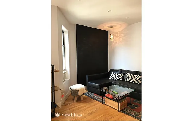 Rented by Douglas Elliman | media 29