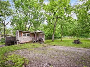 161 T St, Lake Lotawana, MO 64086