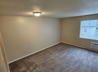 1801 E St #101, Lincoln, NE 68508