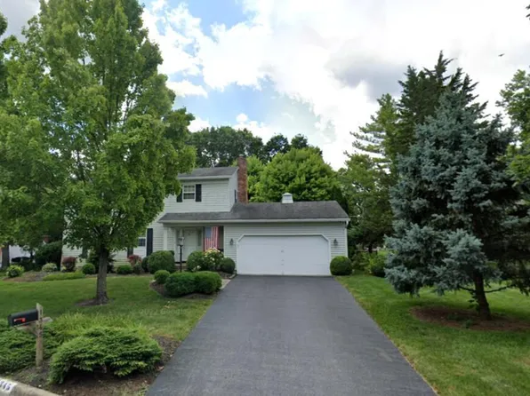 1345 Pepperell Dr, Columbus, OH 43235