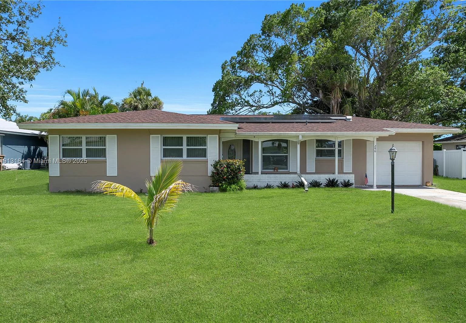 Cape Coral — Photo 3