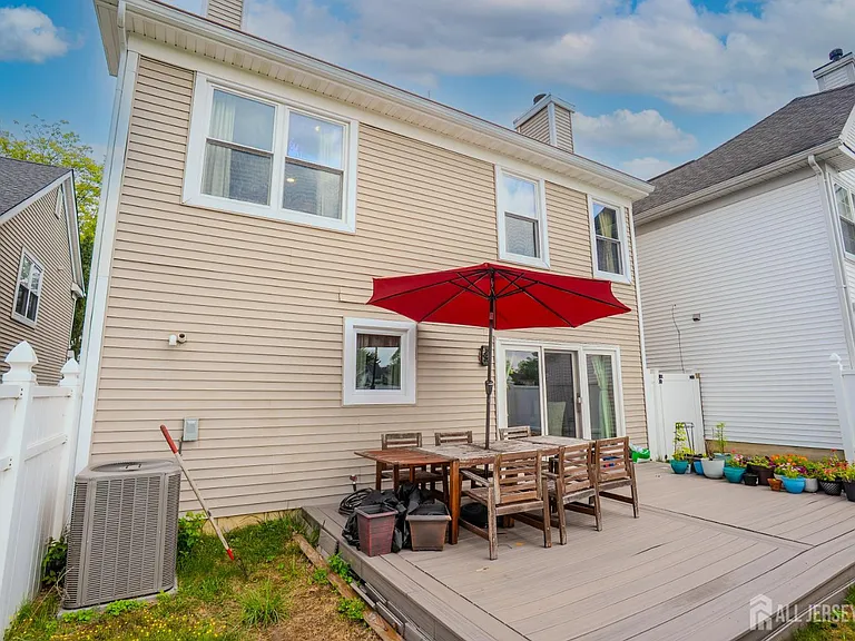63 Carlisle Ct — Photo 43