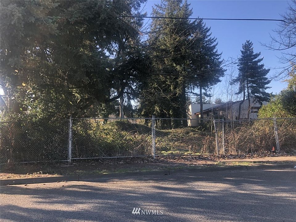 1st image of 334 9th Avenue SE