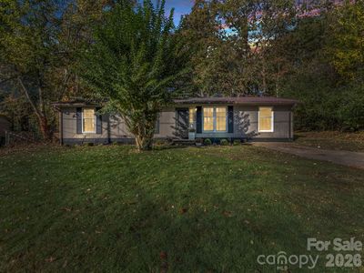 47 Springside Dr, Hendersonville, NC, 28792