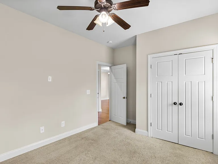 948 Starr Ct — Photo 18