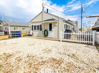 3295 Seaview Rd, Lavallette, NJ 08735
