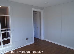 1104 Vattier St #4, Manhattan, KS 66502