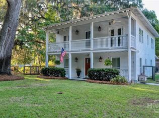 65 Richmond Drive, Savannah, GA 31406