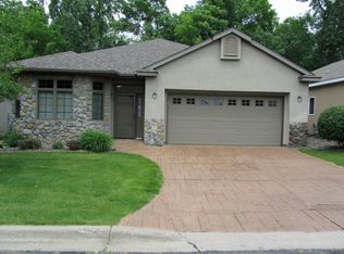 17 Portage Trl, Sauk Rapids, MN 56379