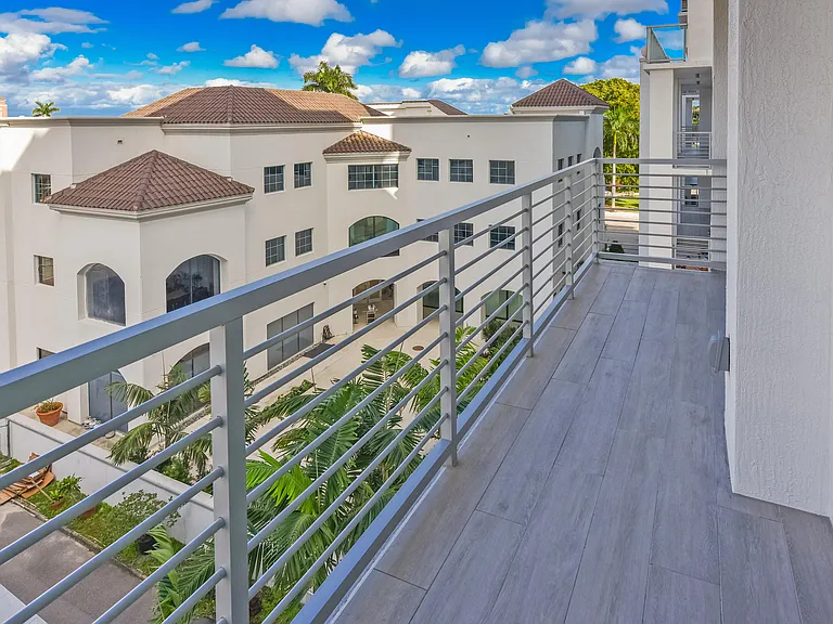 485 E Royal Palm Rd #403 — Photo 23