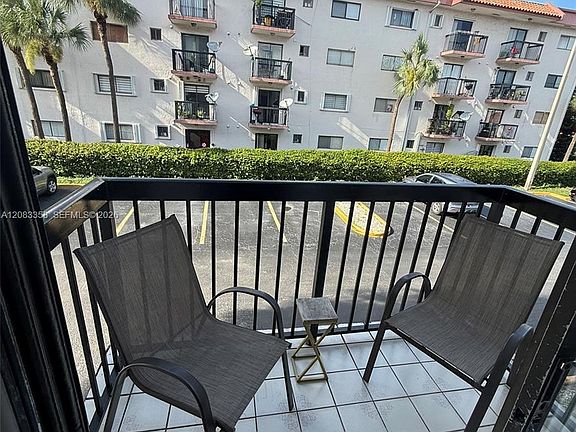 3rd image of 5420 W 21st Ct APT 211
