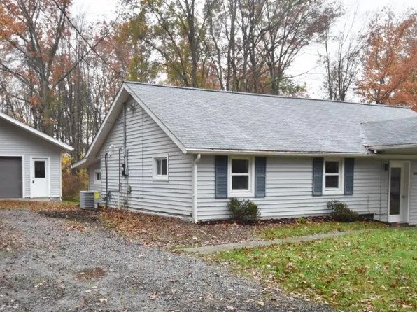 16527 Lincoln Blvd, Berlin Center, OH 44401