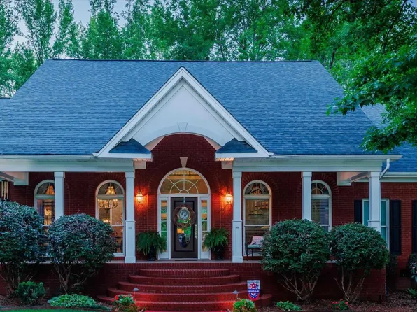 291 Dug Hill Rd, Brownsboro, AL 35741