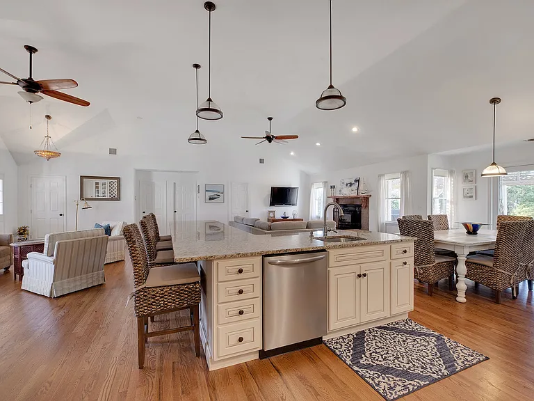 3045 Rocky Point Rd — Photo 6