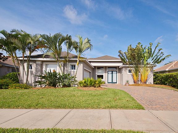 3rd image of 4560 Aberdeen Cir