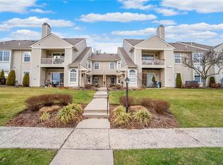 206 Andover Ct, Quakertown, PA 18951