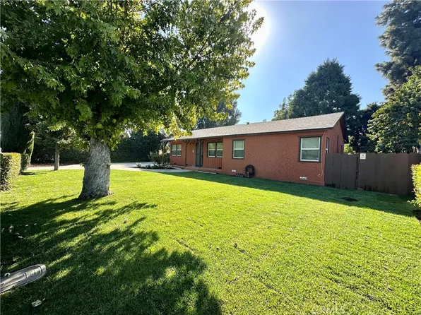 32025 Avenue E, Yucaipa, CA 92399