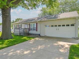 214 Wilson Park Ln, Granite City, IL