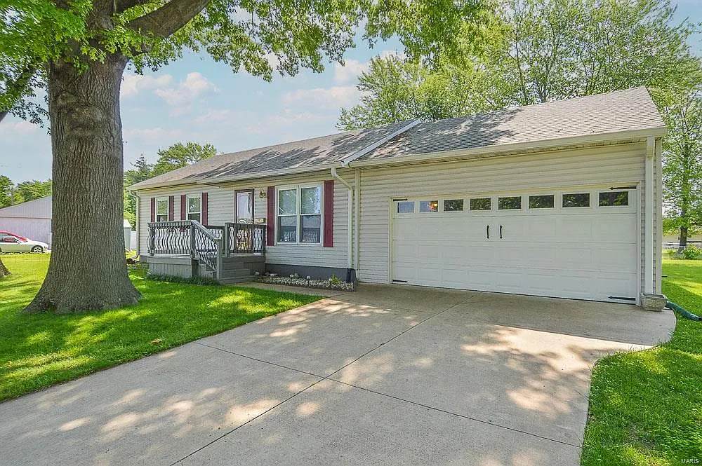 214 Wilson Park Ln photo 1