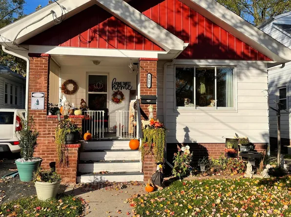 3917 Almeda Dr, Toledo, OH 43612