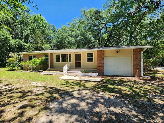2nd image of 3601 Altoona Dr