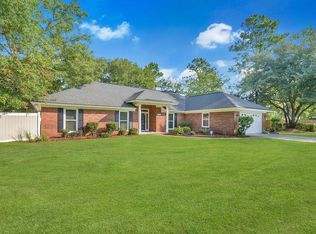 942 Hunters Run Rd, Hinesville, GA 31313