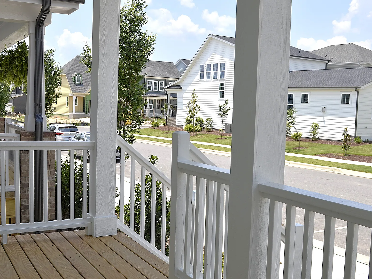 3 bed, 2.5 bath, 1896 sqft, $2,250 — Photo 4