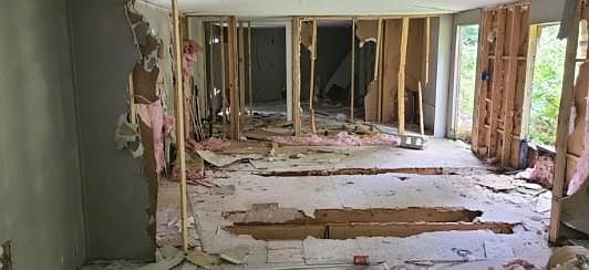 2nd image of 188 Meadows Rd