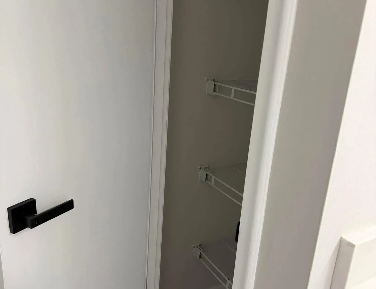1 bed, 1.0 bath, 795 sqft, $2,200 — Photo 3