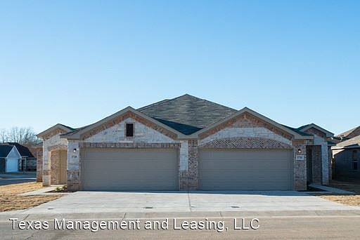 1st image of 3728 Vista Cove Dr