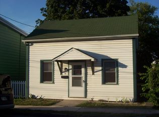 52 E Franklin St, Greencastle, PA 17225