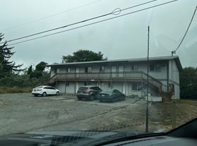 205 N Empire Blvd, Coos Bay, OR