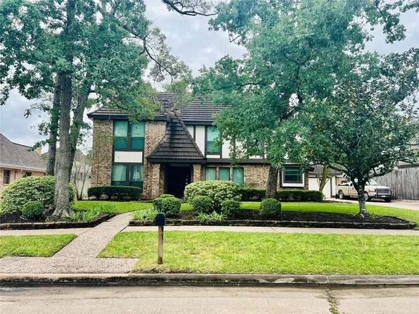 16006 Craighurst Dr, Houston, TX 77059