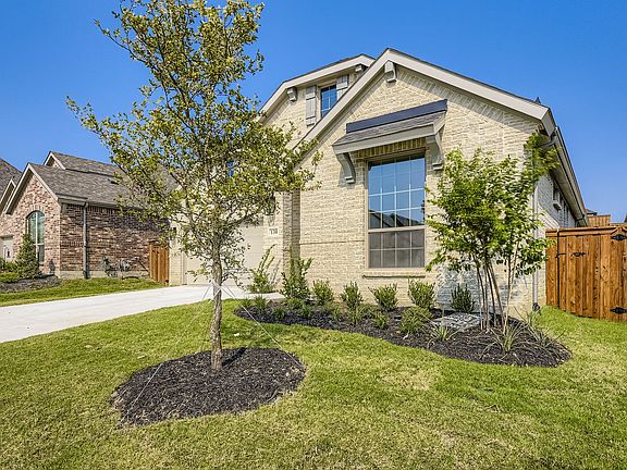 130 Pecan Lane Side Elevation