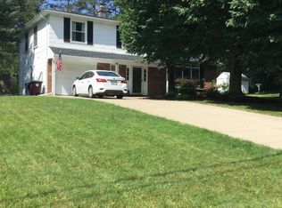 50 North Ln, Orchard Park, NY 14127