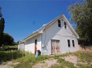 416 Woodward Rd, North Providence, RI 02904