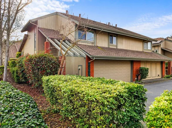 3011 Aurora Court, Santa Rosa, CA 95405