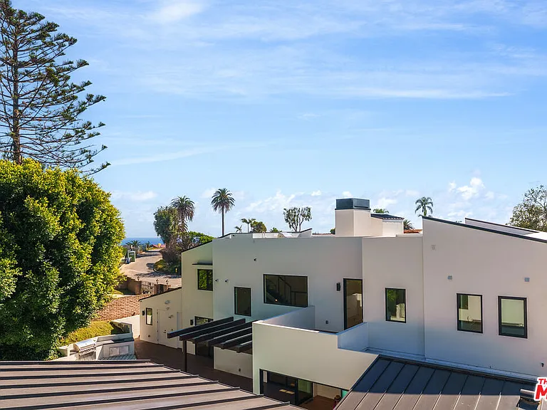 382 Aderno Way — Photo 66