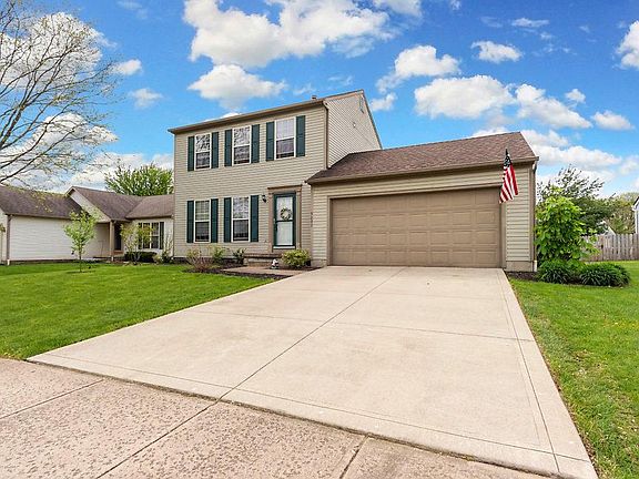 3rd image of 9095 Holquest Dr