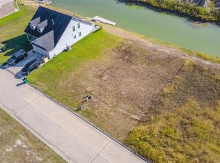 10741 S Lake Mist Ln, Willis, TX 77318