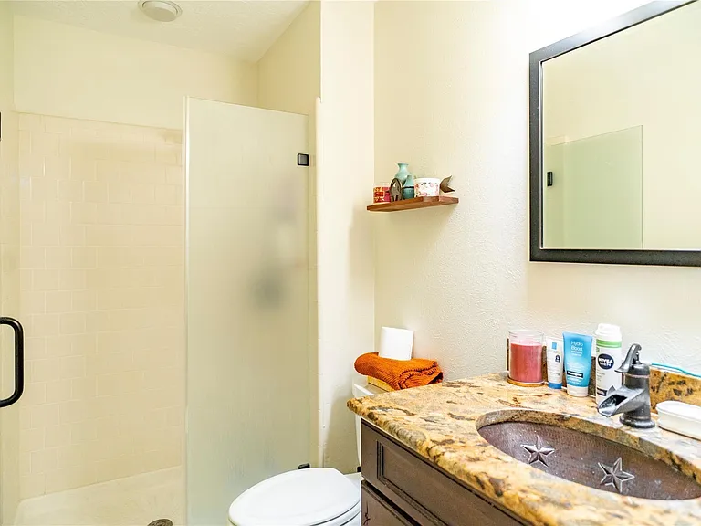 18310 Spellbrook Dr — Photo 23