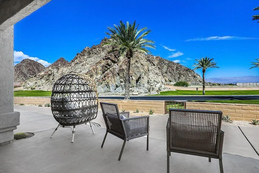 3 bed, 2000 sqft, $4,500 — Photo 2