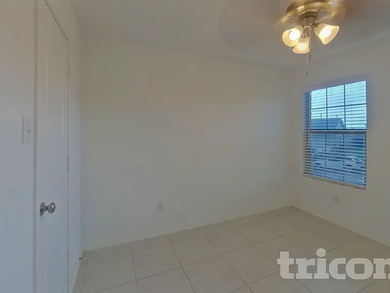 8412 Bell Ridge Ln — Photo 13