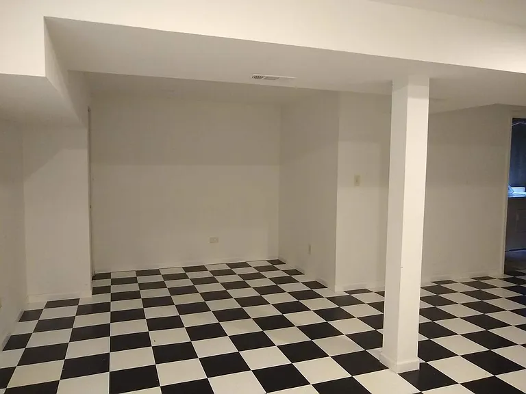 373 Goshawk Ln — Photo 10