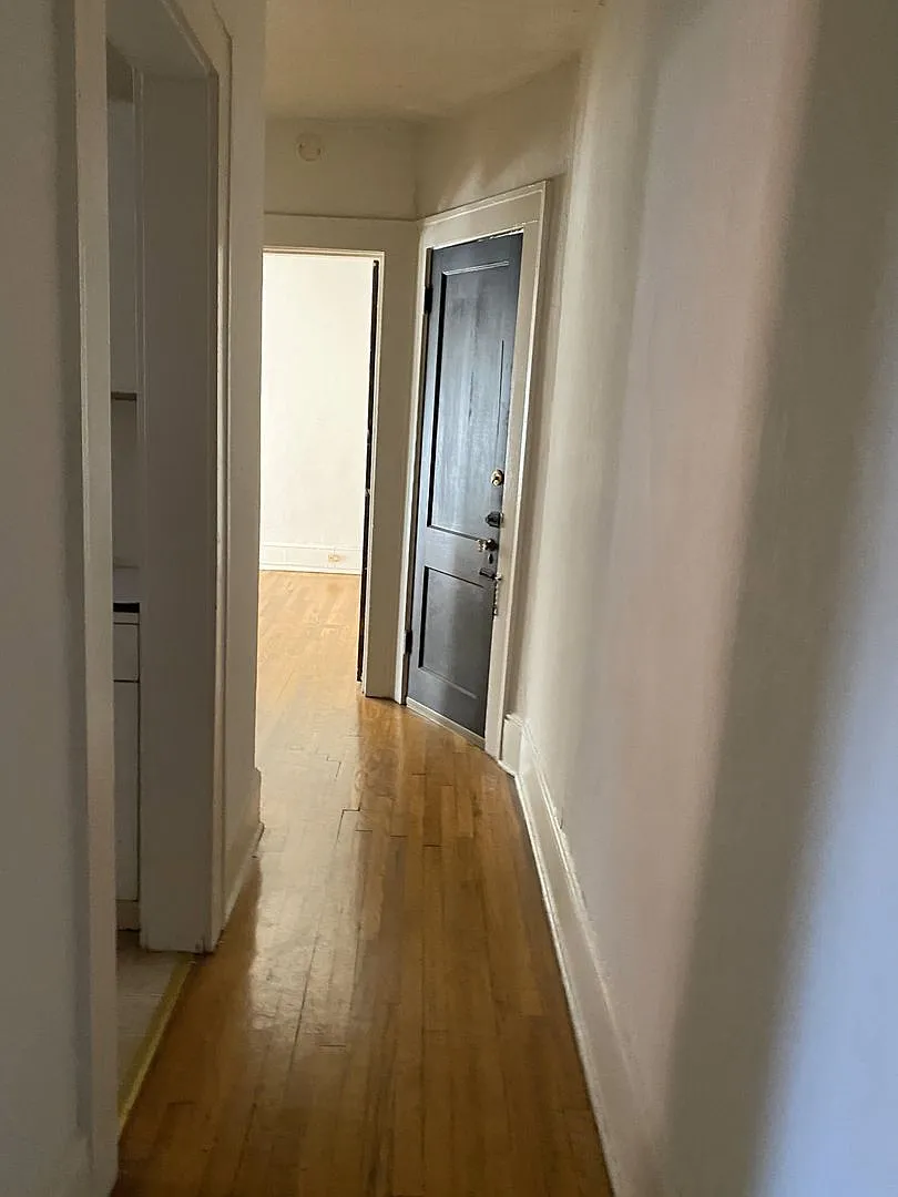 11 Murdock — Photo 4