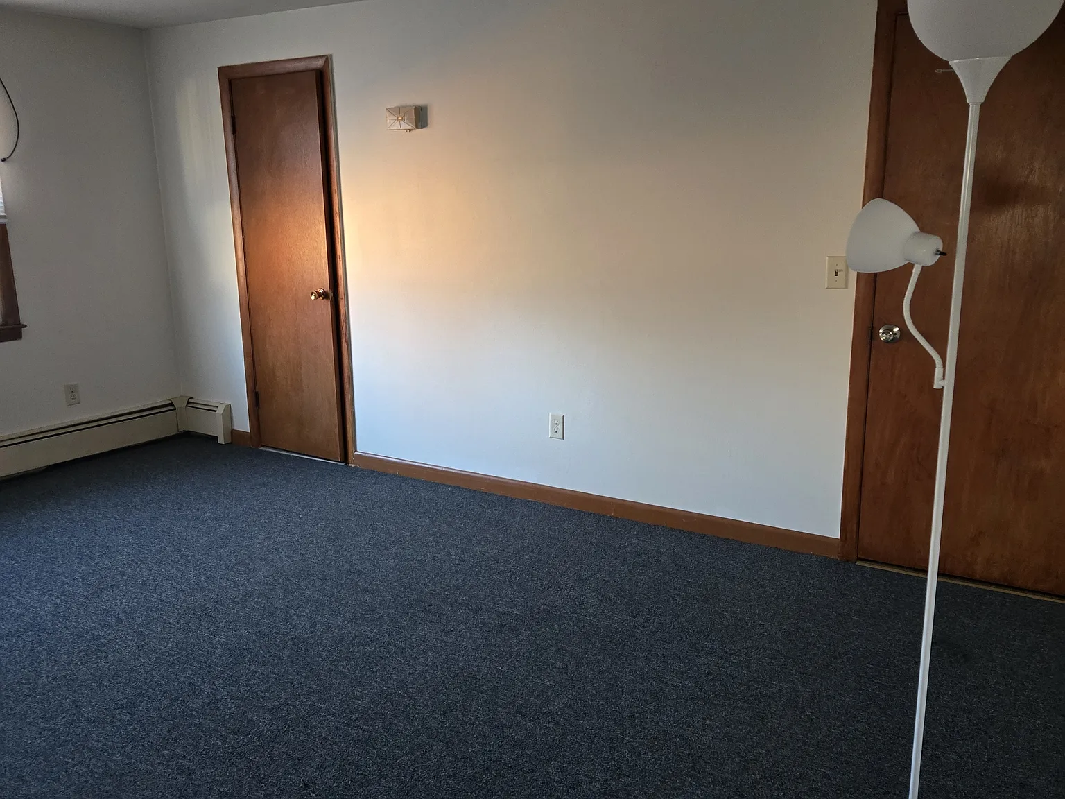 2 bed, 800 sqft, $1,290 — Photo 3