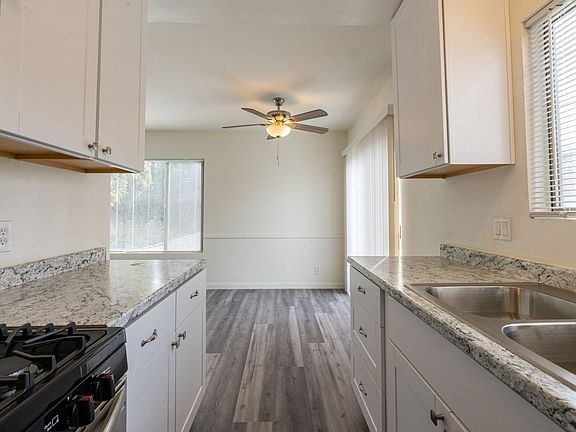 2nd image of 1115 Glenville Dr APT 6