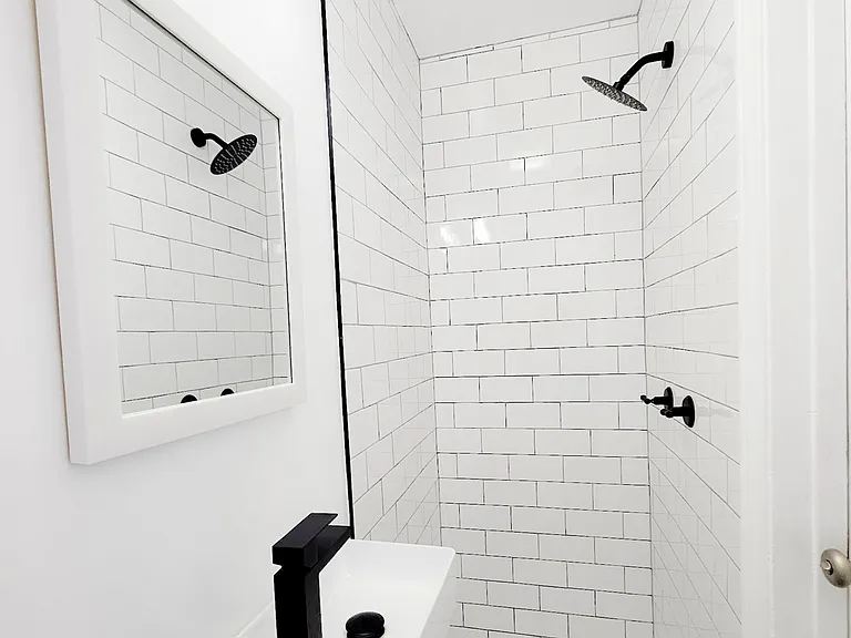 1036 W 64th St #1036 — Photo 8